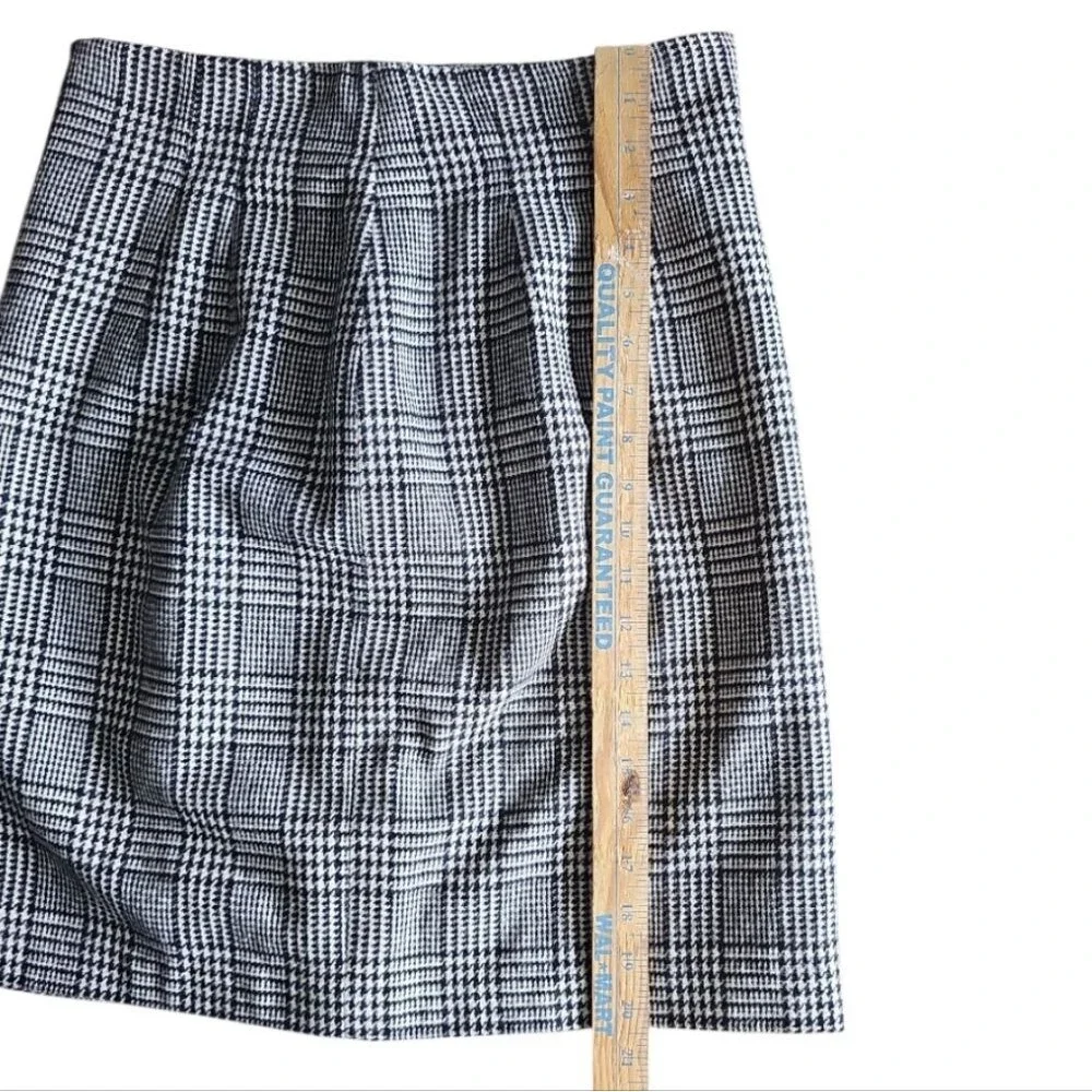 Savannah Wool Plaid Houndstooth Skirt Women’s Sz 10P Heritage Timeless Workwear